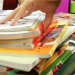 Libri di testo, la Regione alza la soglia Isee: contributi fino a 13 mila euro, domande entro il 15 dicembre