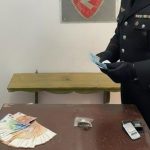 Caltagirone: i Carabinieri, dopo un inseguimento, arrestano due pregiudicati per detenzione di sostanze stupefacenti ai fini di spaccio e resistenza a pubblico ufficiale